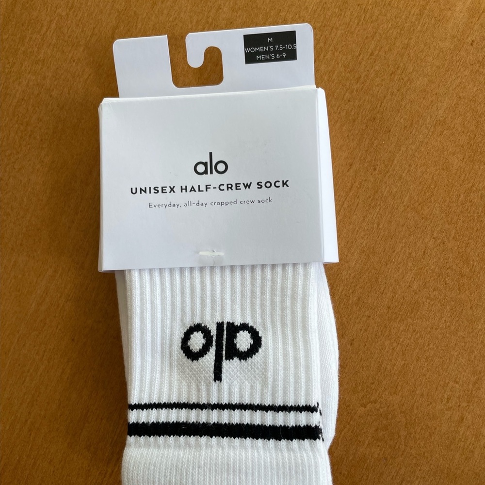 Alo Yoga White Socks